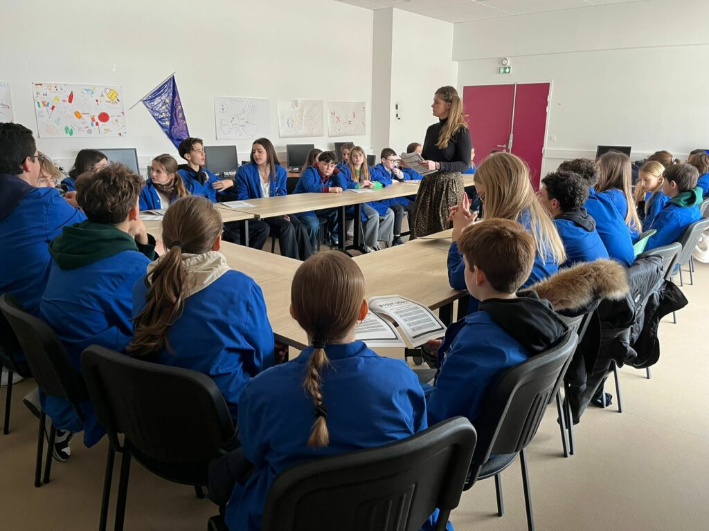 Image avec les participants au projet ado